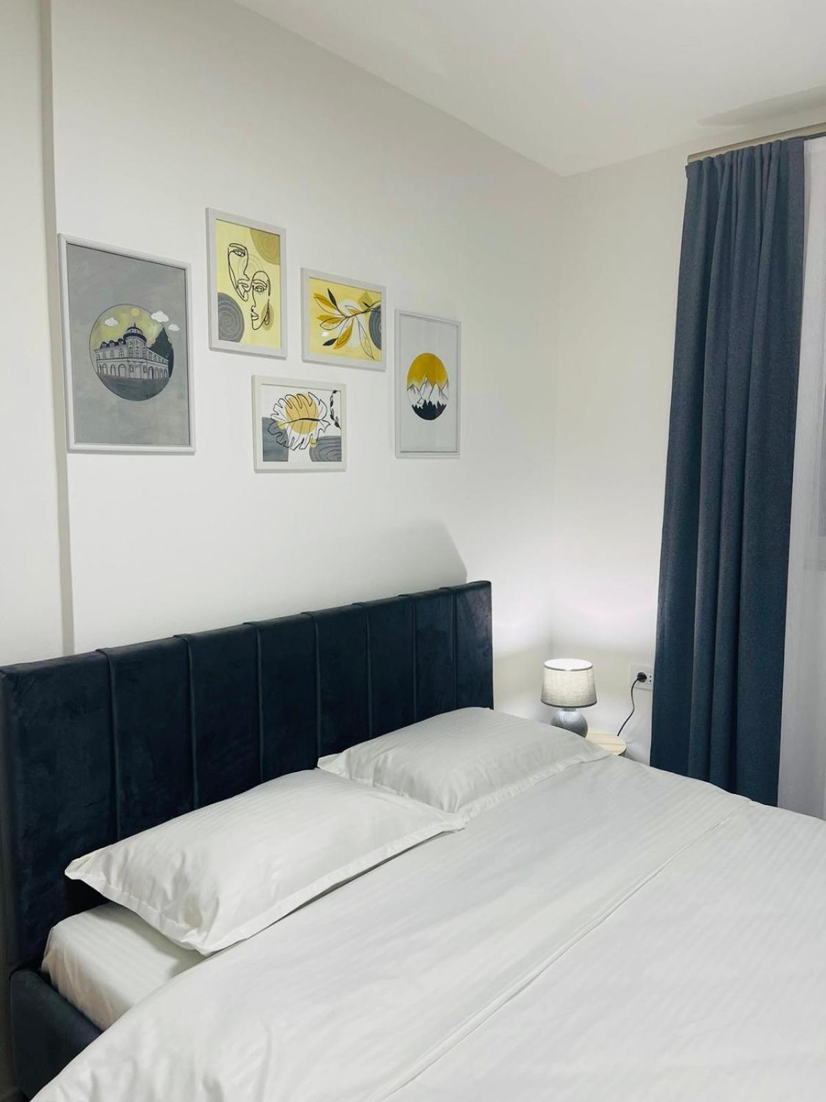 Pristinanest Hotel Luaran gambar