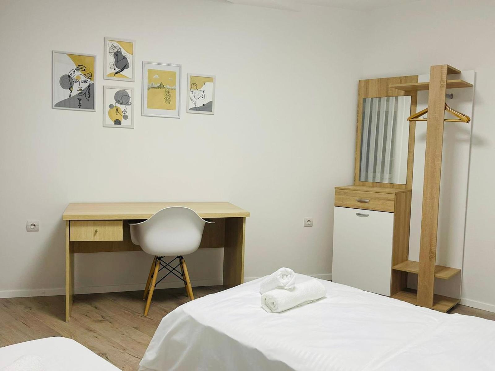Pristinanest Hotel Luaran gambar