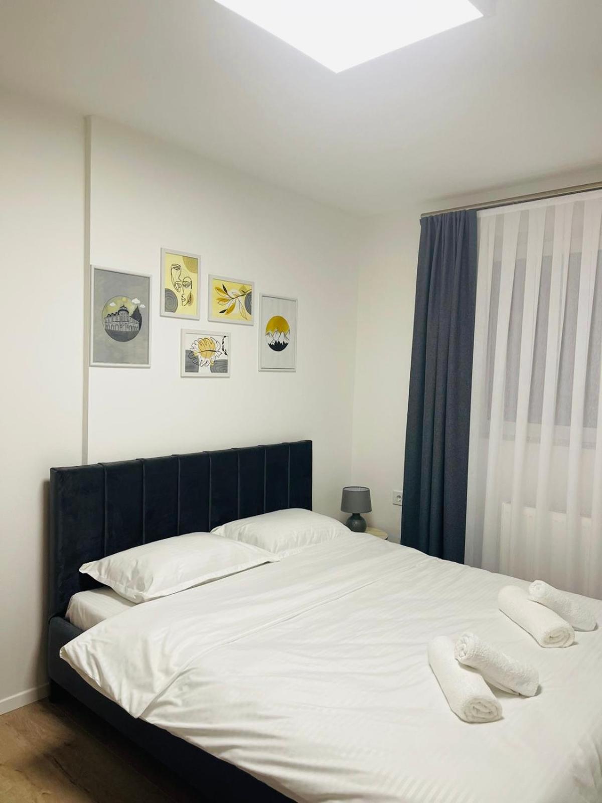 Pristinanest Hotel Luaran gambar