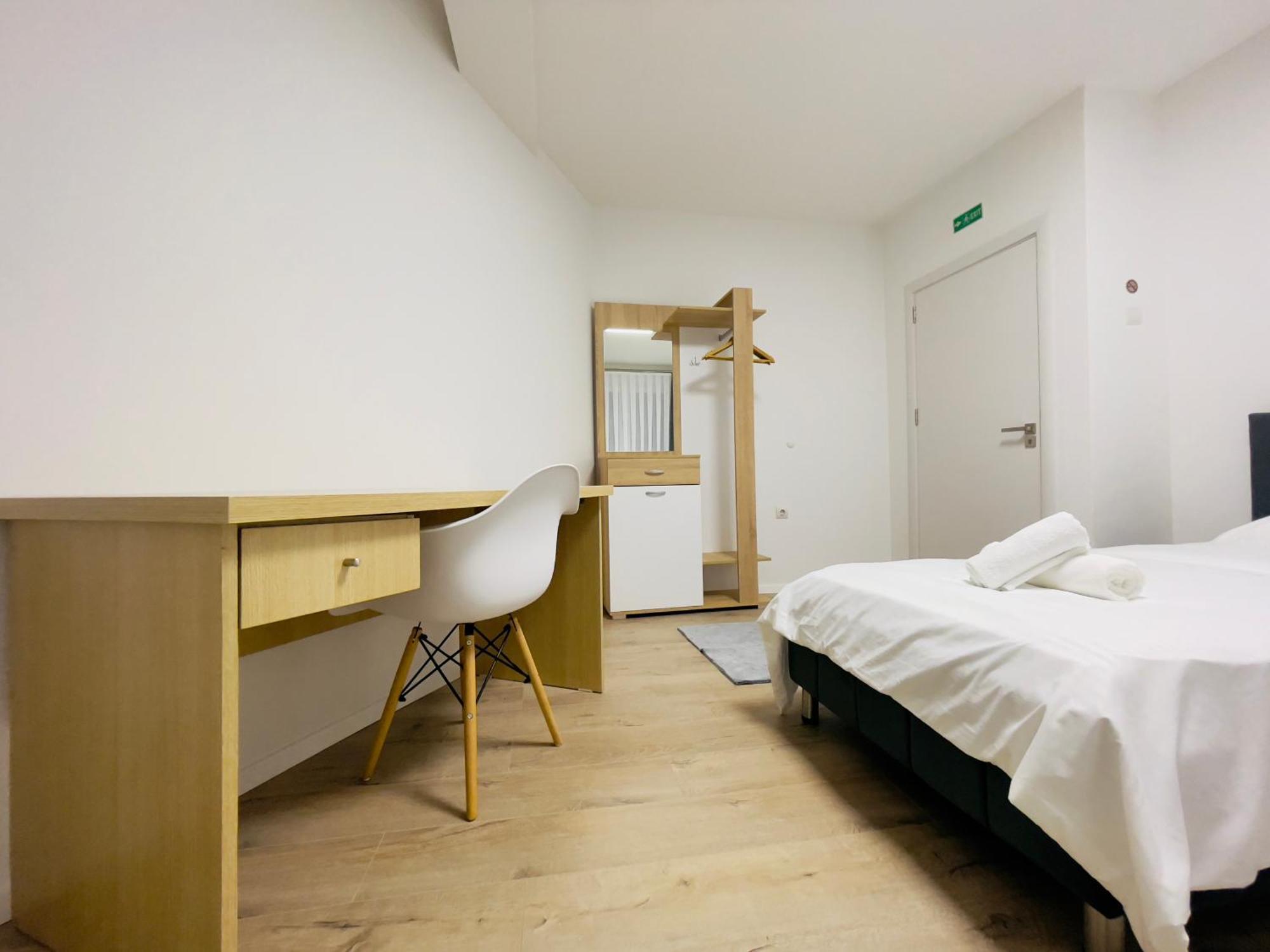 Pristinanest Hotel Luaran gambar